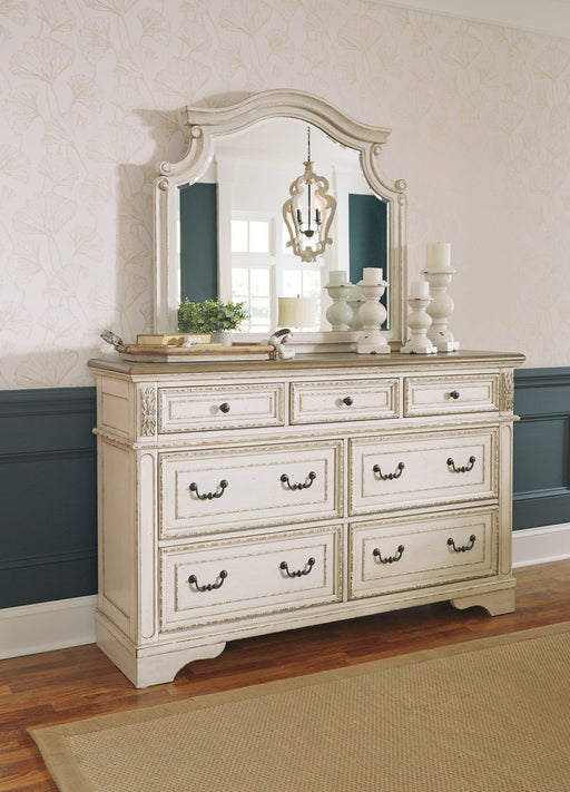 Realyn Bedroom Set - Atchison Furniture Company (Atchison, KS)