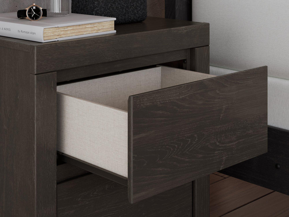 Fraluna Nightstand - Atchison Furniture Company (Atchison, KS)