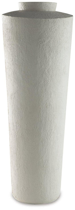 Flurinworth Vase - Atchison Furniture Company (Atchison, KS)