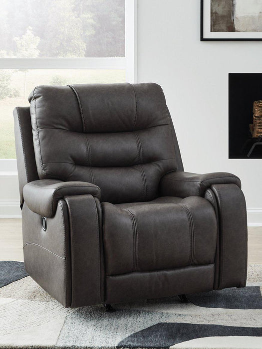 Femley Recliner - Atchison Furniture Company (Atchison, KS)