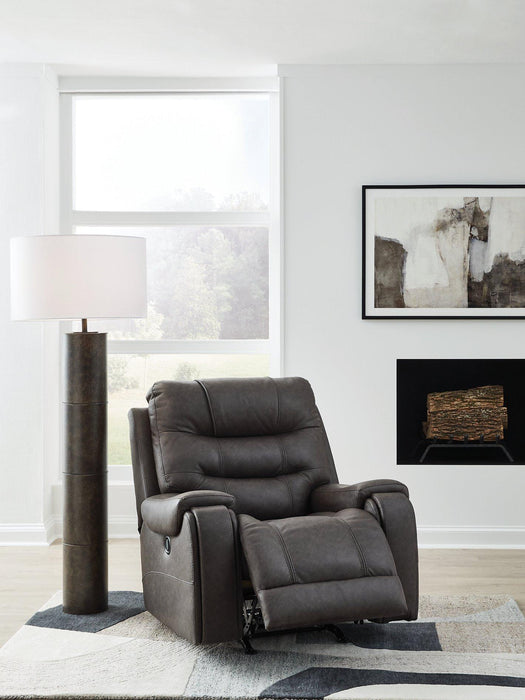 Femley Recliner - Atchison Furniture Company (Atchison, KS)