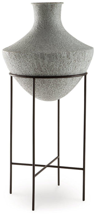 Estonbank Vase - Atchison Furniture Company (Atchison, KS)