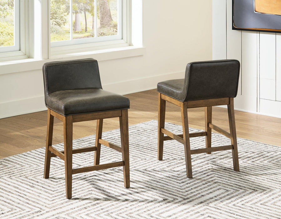 Cabalynn Counter Height Barstool - Atchison Furniture Company (Atchison, KS)