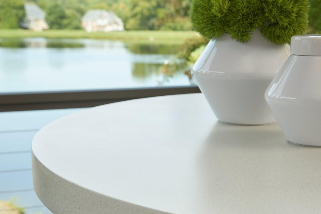 Seton Creek Outdoor Dining Package - Atchison Furniture Company (Atchison, KS)