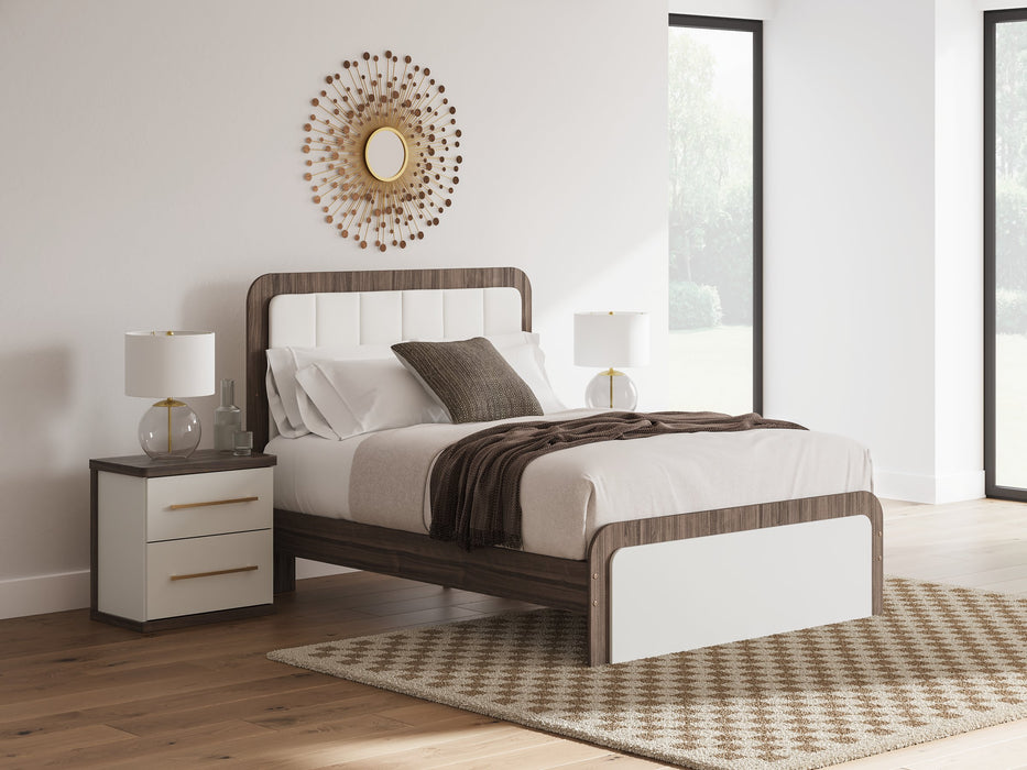 Kendanport Upholstered Bed - Atchison Furniture Company (Atchison, KS)