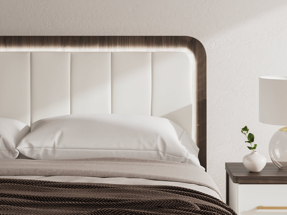 Kendanport Upholstered Bed - Atchison Furniture Company (Atchison, KS)