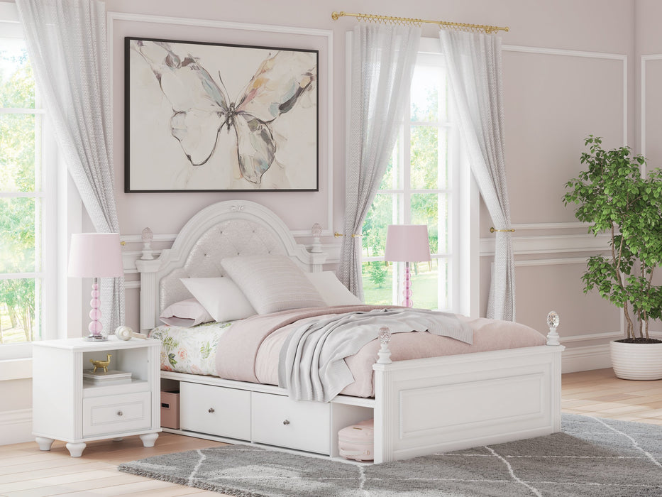 Kozlani Upholstered Bed - Atchison Furniture Company (Atchison, KS)