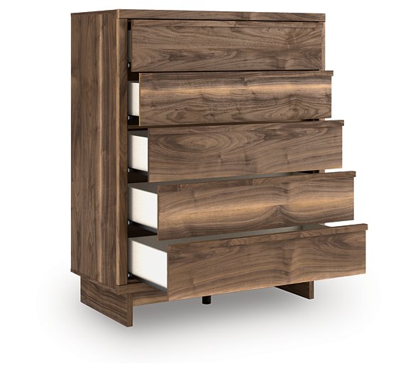 Chirason Wide Chest of Drawers - Atchison Furniture Company (Atchison, KS)