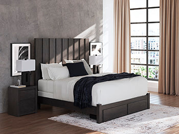 Fraluna Bed - Atchison Furniture Company (Atchison, KS)