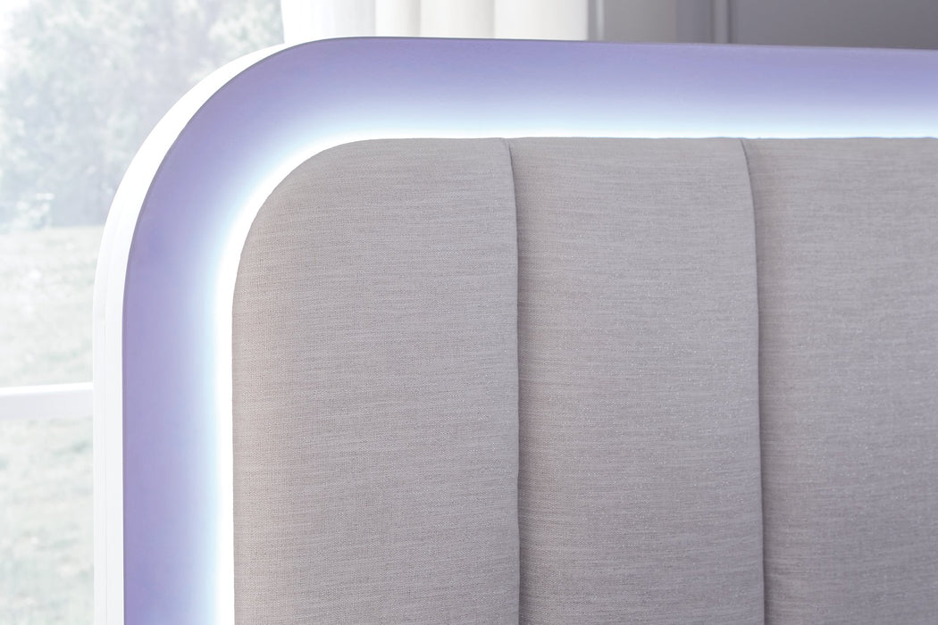 Jarlee Upholstered Bed - Atchison Furniture Company (Atchison, KS)