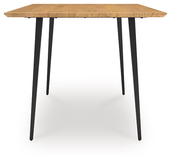 Gretlynn Dining Table - Atchison Furniture Company (Atchison, KS)