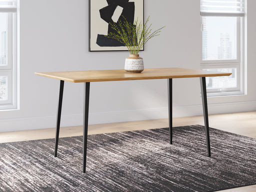 Gretlynn Dining Table - Atchison Furniture Company (Atchison, KS)