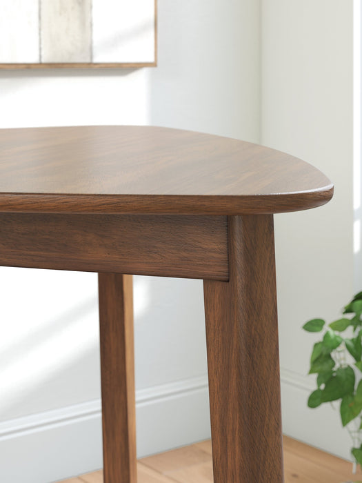 Tameride Dining Table - Atchison Furniture Company (Atchison, KS)