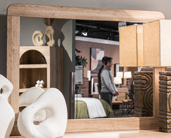 Kinlanni Bedroom Mirror - Atchison Furniture Company (Atchison, KS)