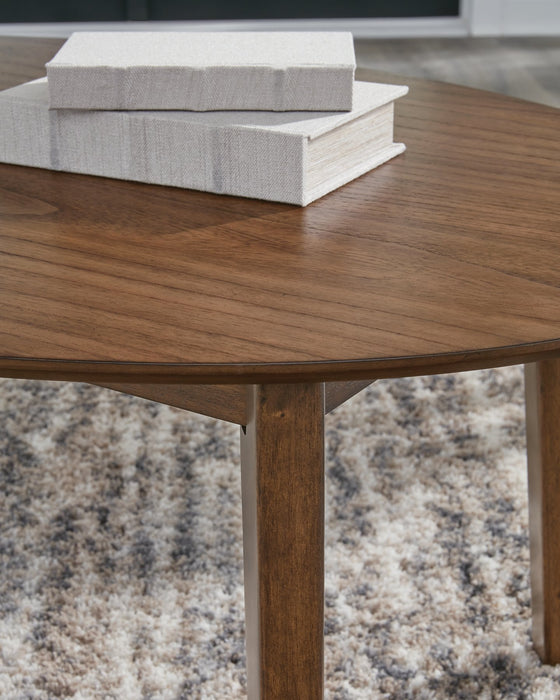 Gordonay Table (Set of 3) - Atchison Furniture Company (Atchison, KS)