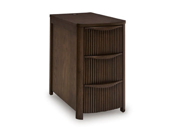 Camdill Chairside End Table - Atchison Furniture Company (Atchison, KS)