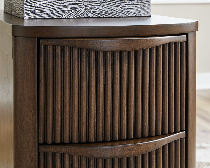 Camdill Chairside End Table - Atchison Furniture Company (Atchison, KS)