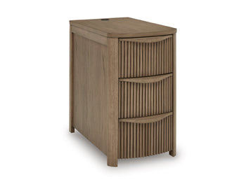 Camdill Chairside End Table - Atchison Furniture Company (Atchison, KS)