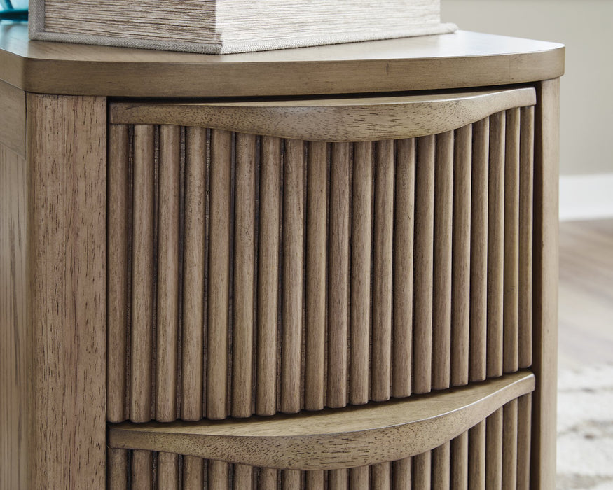 Camdill Chairside End Table - Atchison Furniture Company (Atchison, KS)