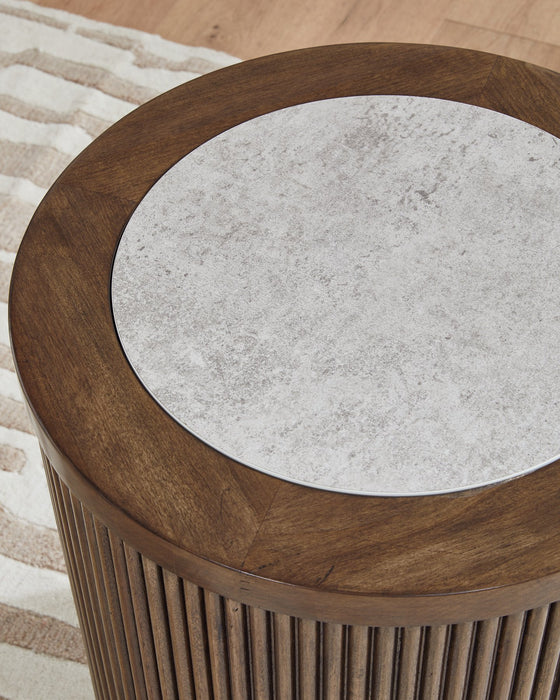 Hadonna End Table - Atchison Furniture Company (Atchison, KS)