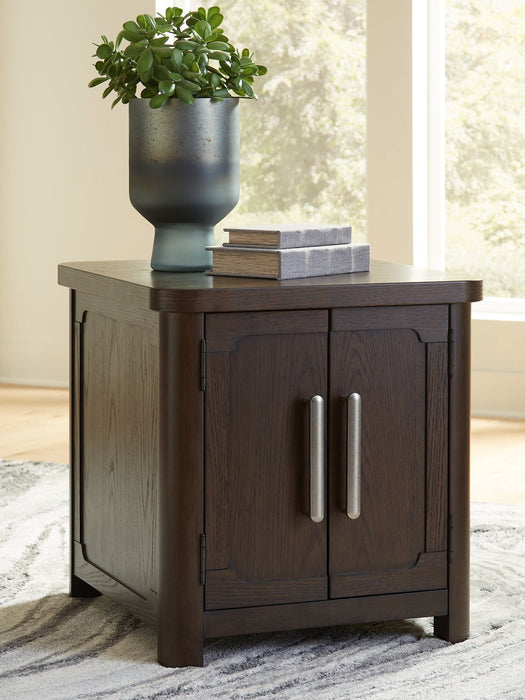 Breckington End Table - Atchison Furniture Company (Atchison, KS)