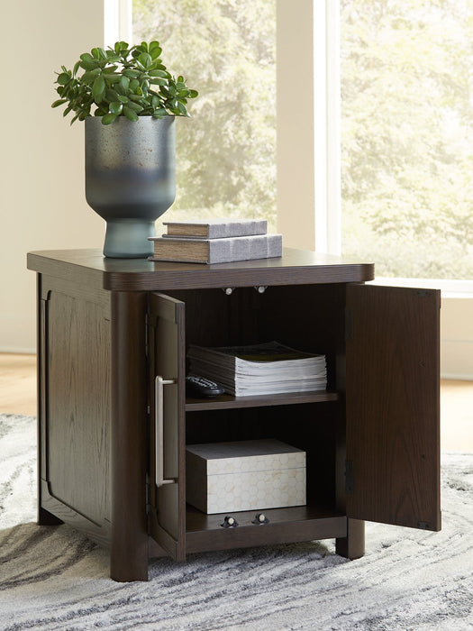 Breckington End Table - Atchison Furniture Company (Atchison, KS)