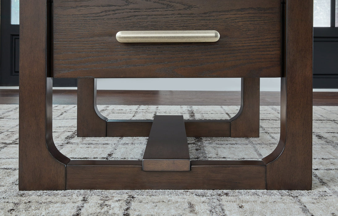 Breckington End Table - Atchison Furniture Company (Atchison, KS)